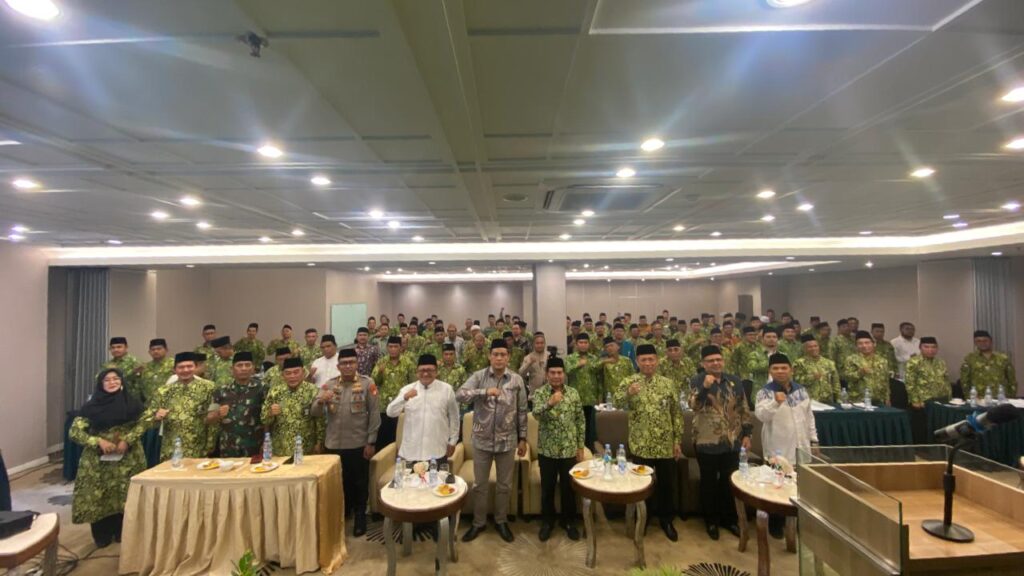 KH. Atok Romli Apresiasi Raker Perdana DMI Kabupaten Bekasi : Masjid Harus Jadi Pusat Dakwah dan Ekonomi Umat