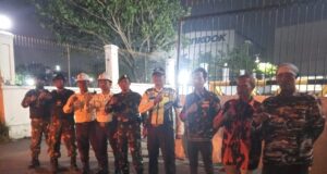 Koramil 12/Serang Baru Bersama Komponen Pendukung Gelar Patroli Gabungan Antisipasi Kejahatan Malam