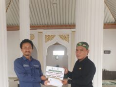 BAZNAS Kabupaten Bekasi Salurkan Bantuan Program Bekasi Takwa ke Masjid Nurul Jannah