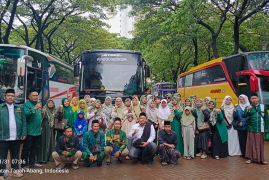 PRNU Mega Regency Bersama PCNU Kabupaten Bekasi Hadiri Puncak Harlah 100 Tahun Nahdlatul Ulama